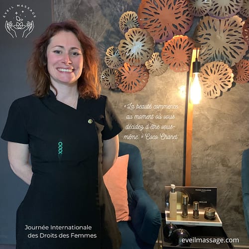 Anna, Éveil Massage à Annecy Praticienne Massage Bien-Être bébé et parents à Annecy